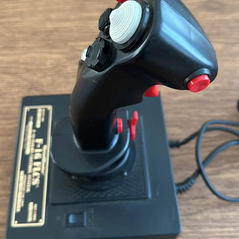 Thrustmaster F-16 FLCS